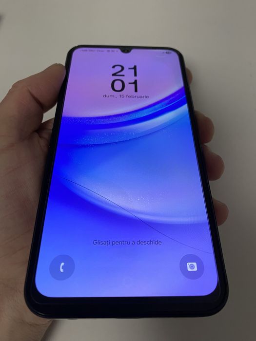 Samsung A15 / 4Gb / 128Gb / Display fisurat ( nu afectaza cu nimic )