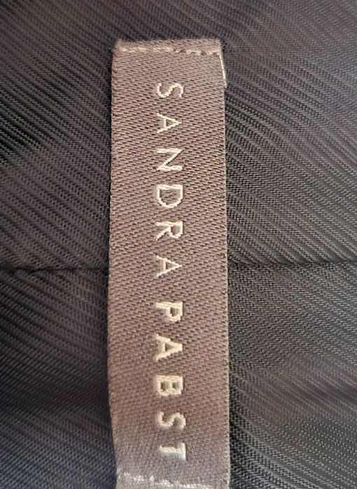 Продавам дамско палто Sandra Pabst - размер 42-44