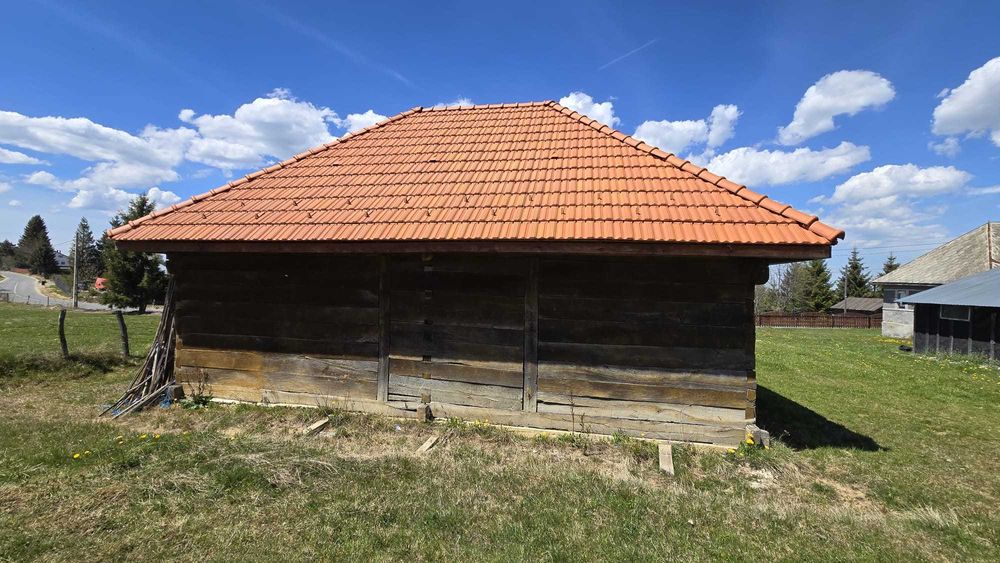 Casă relocabilă lemn stejar - la cerere se poate adăuga și un cost suplimentar de demontare, transport și remontare