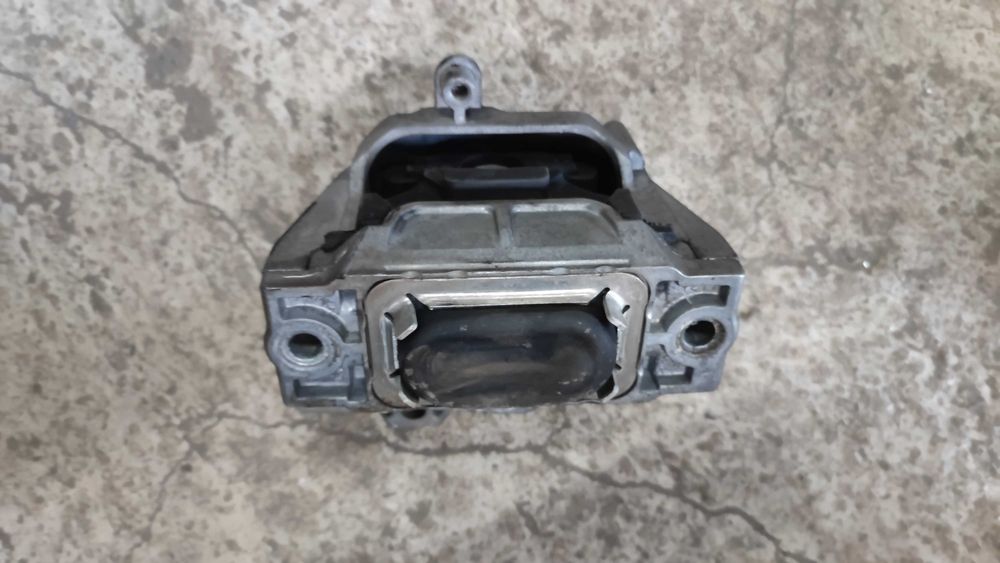 Тампон двигател скоростна кутия Seat Leon VW Golf Audi A3 2.0tdi