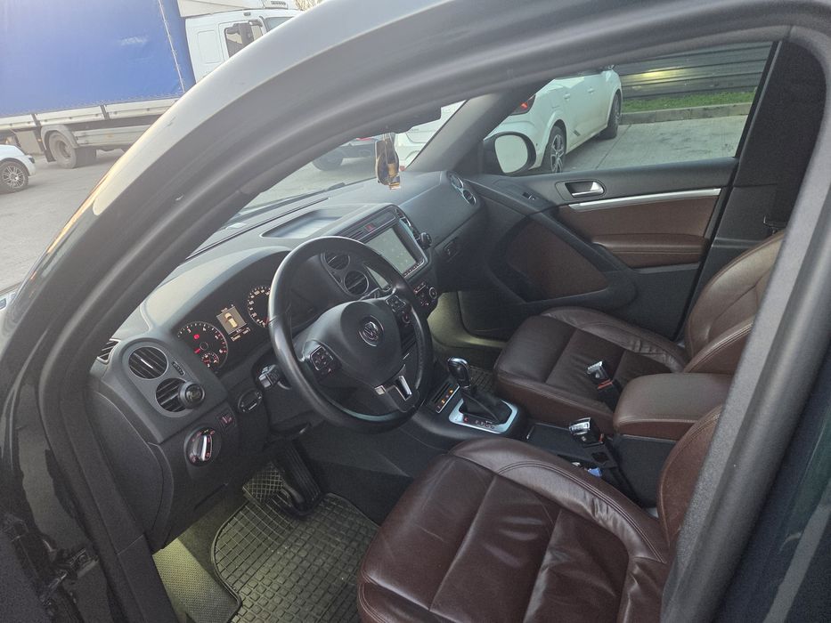 VW Tiguan 2014 R-line, 177cp,4x4, automat, piele, panoramic!