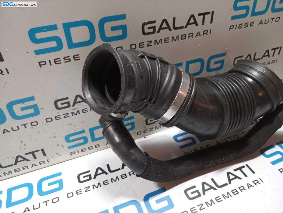 Furtun Conducta Tub Tubulatura Admisie Aer Audi A8 D3 3.0 TDI 2003 - 2010 Cod 4E0145747E 4E0145711 [M6214]