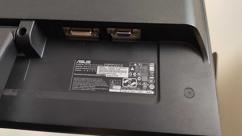 Монитор ASUS 22 VW225N