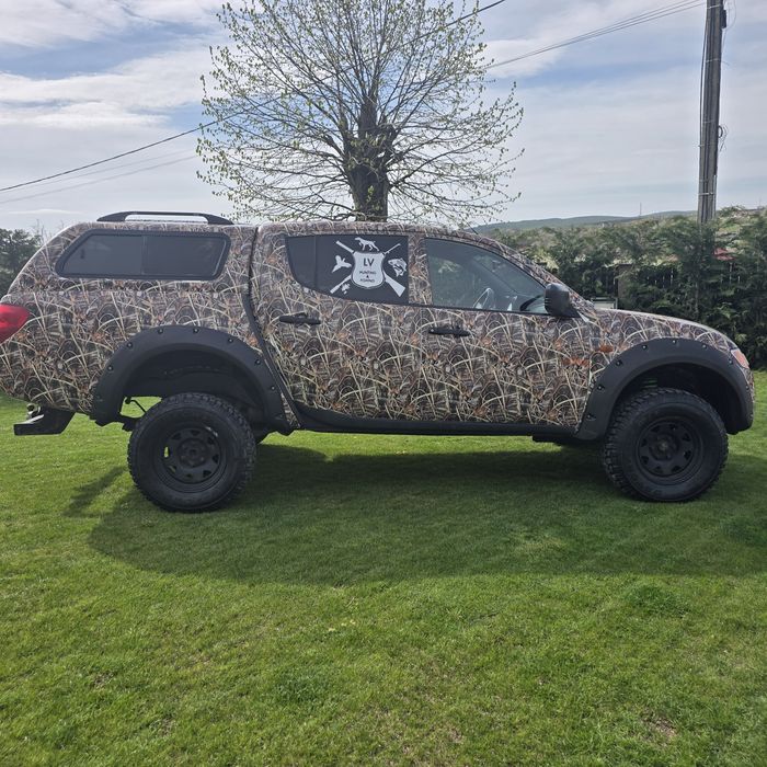 Vând Mitsubishi L200