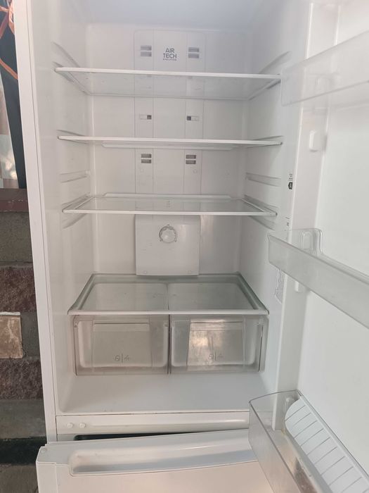 Продам  Холодильник