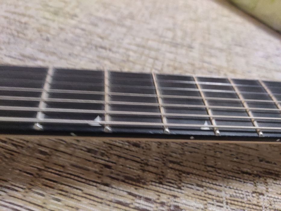 Семиструнная электрогитара Jackson js22