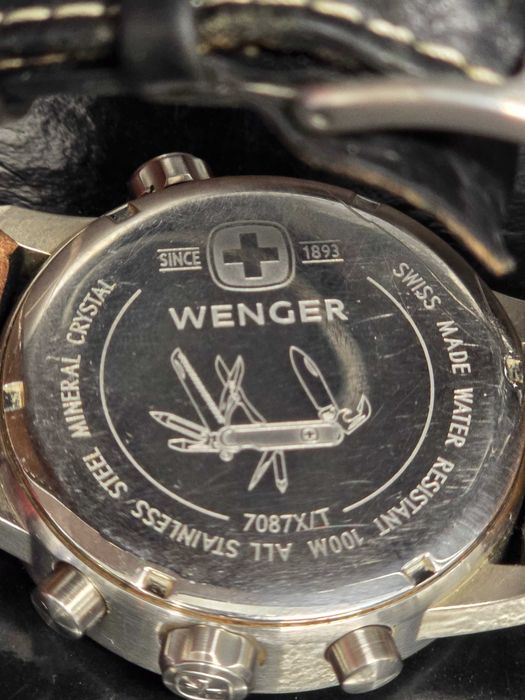 ceas Wenger Swiss made Commando Chronograph