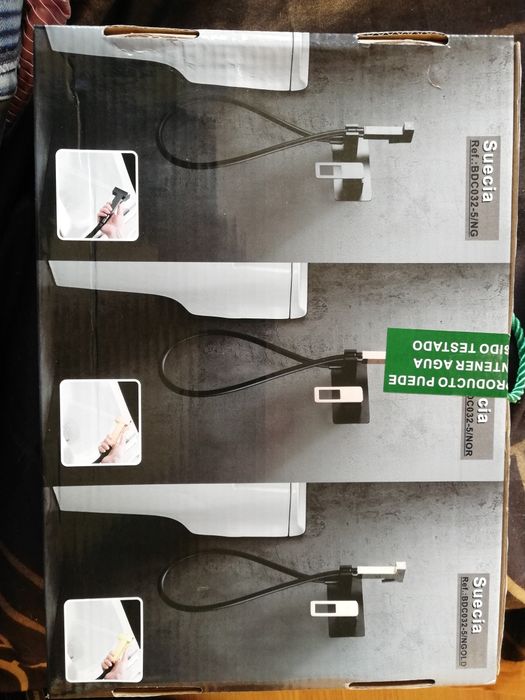 Комплект смесител и хигиенен душ