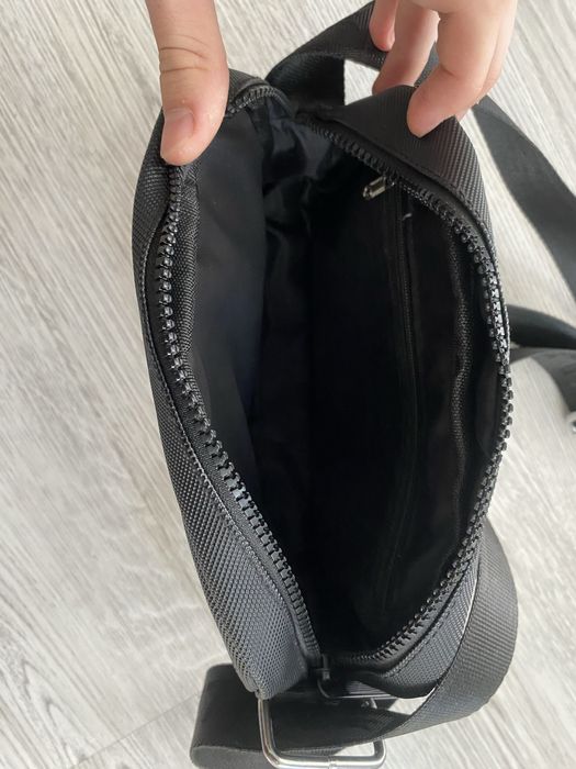 продам сумку Лакосте