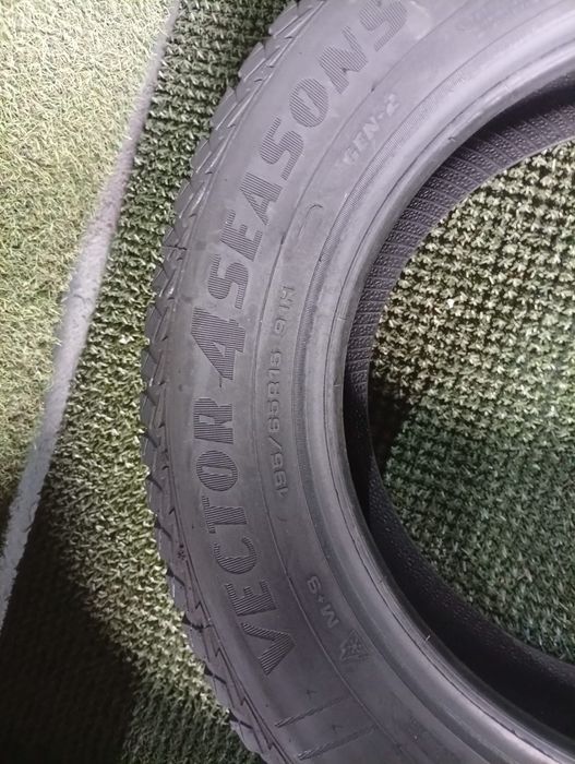 195 65 15 Goodyear 4 anotimpuri