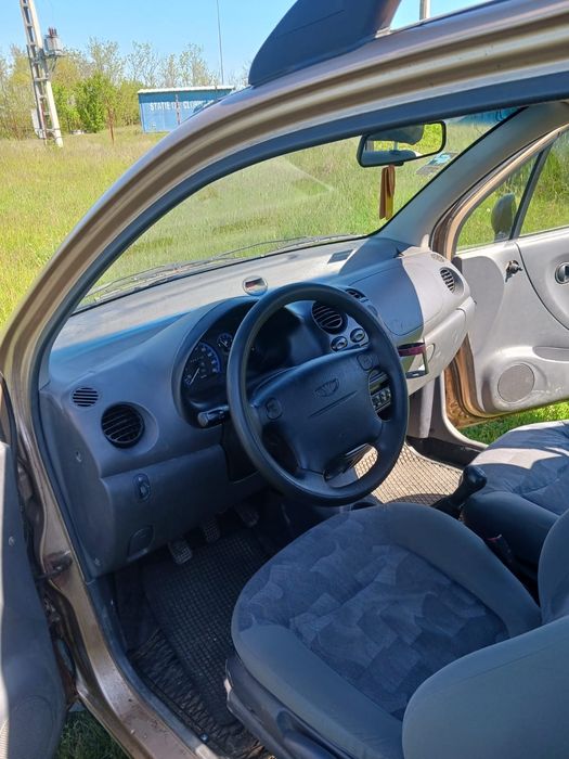 Vand Matiz 2005 functional.cu toate optiunile ce se putea pune pe un matiz la anul acela