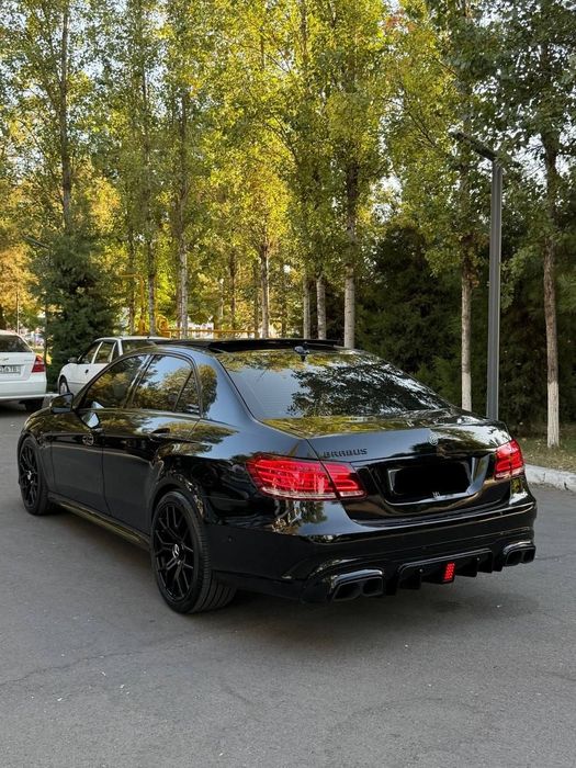 Mercedes Benz W212 E200