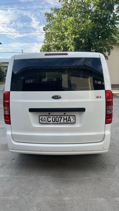 JAC M3 — 7 ўриндиқли