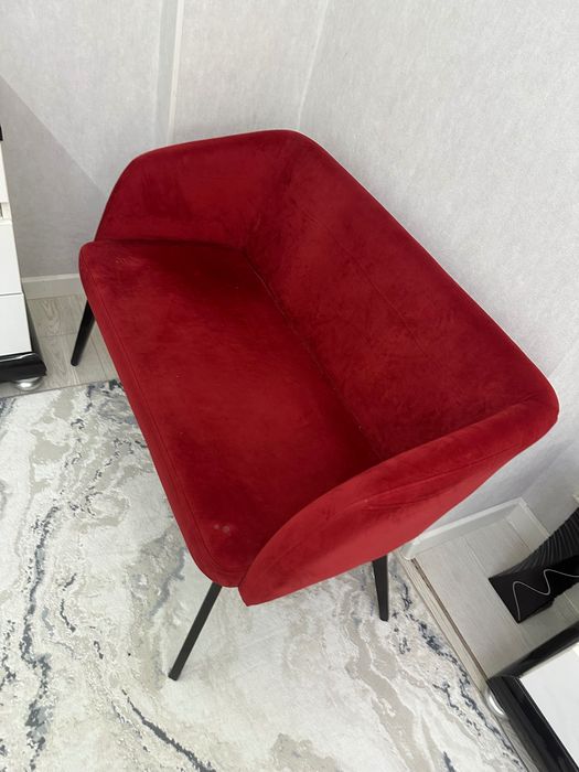 Диван в прихжую или в бутик