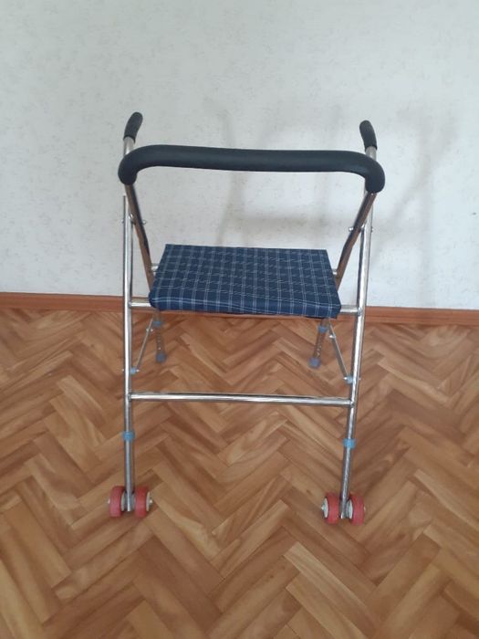 Ходунок для взрослых