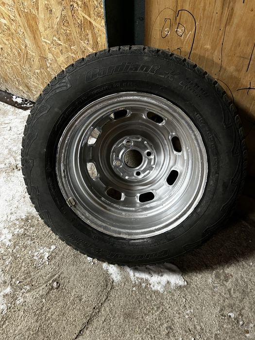 Продам диск с резиной