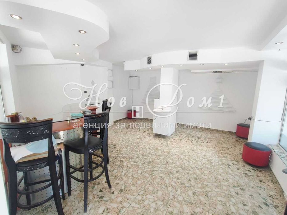 ТОП ЛОКАЦИЯ! КАФЕ-БАР В ЦЕНТЪРА НА ВАРНА