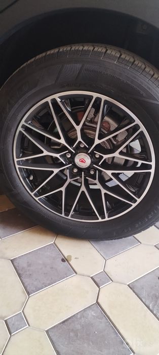 Diska vossen 18 yaxshi holatda