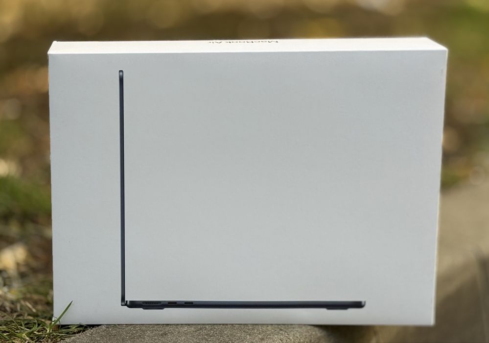 НОВ!!!Apple MacBook Air 13", Apple M3, 24GB RAM, 512GB SSD,Midnight