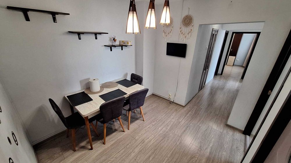 De inchiriat | 3 camere , Decomandat | Dedeman-Jumbo | 75 mp