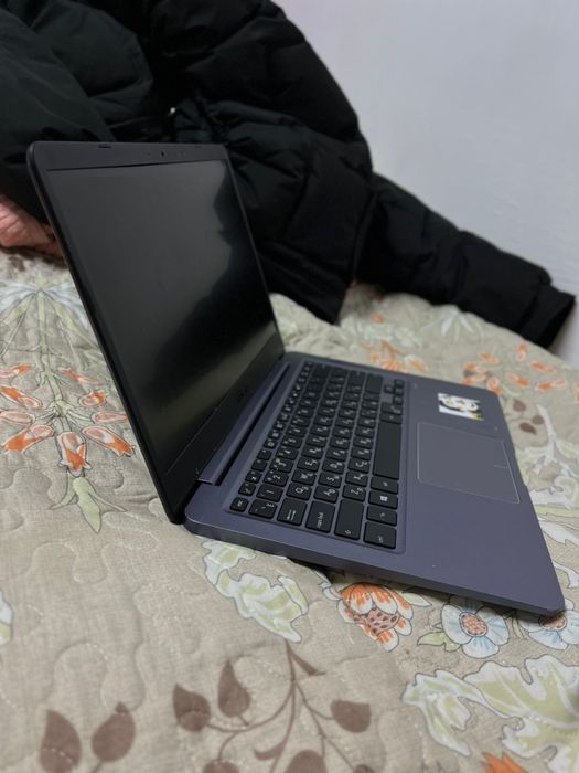 Ноутбук Asus 2022