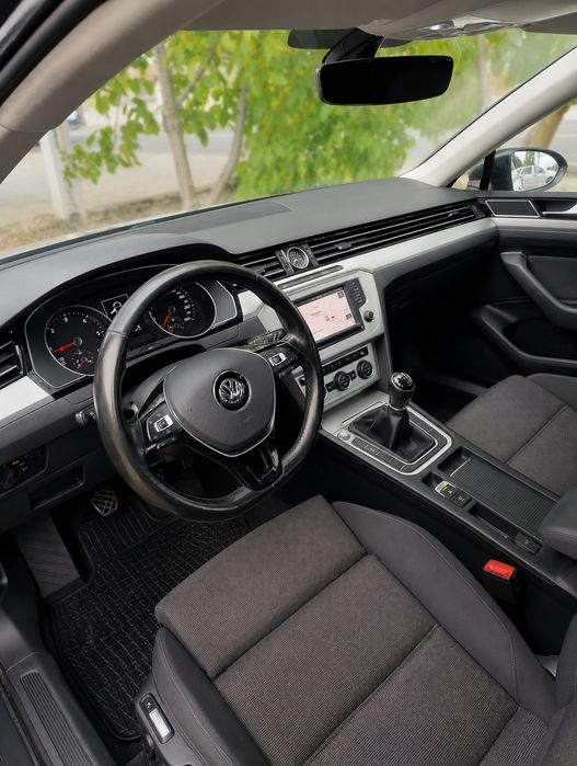 VOLKSWAGEN Passat 2017 — imagine 4
