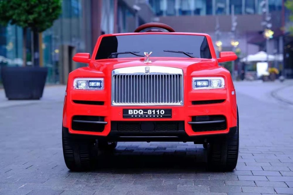 Bolalar mashinasi 50kg kotaradi yangi va sifatli