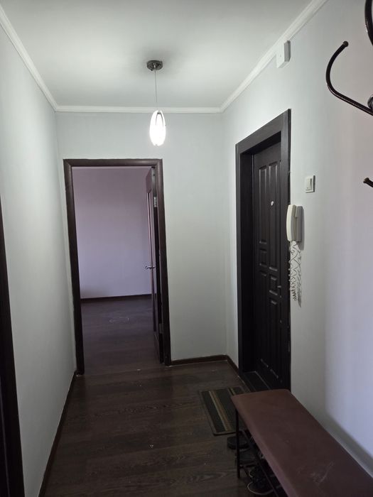 Продам квартиру в микрорайоне Строитель