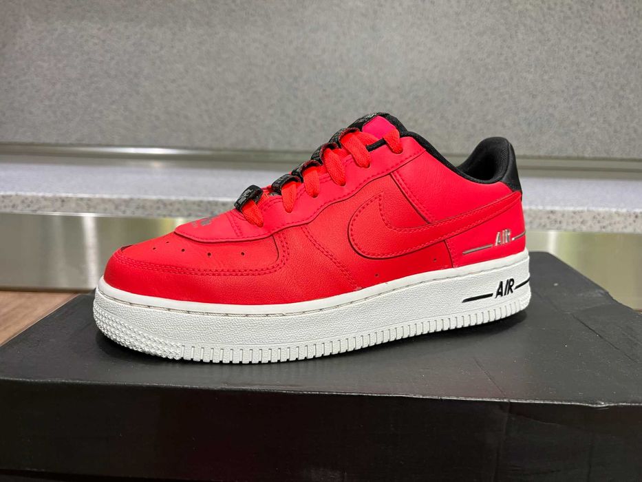 ОРИГИНАЛНИ *** Air Force 1 LV8 3 Double Air / "Laser Crimson "