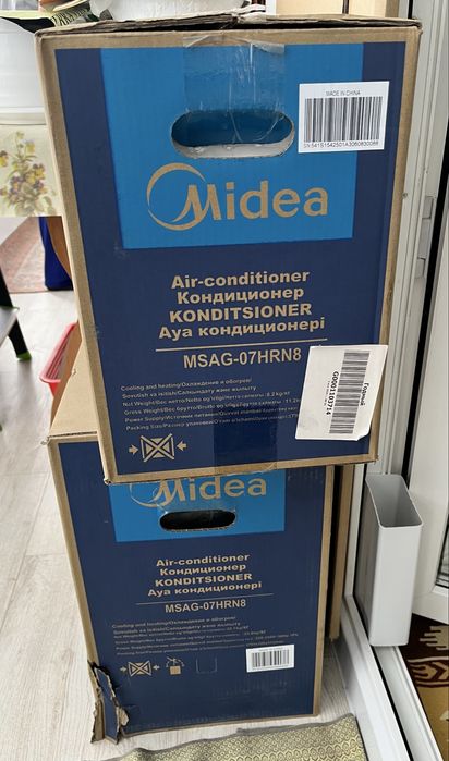 Кондиционер Midea