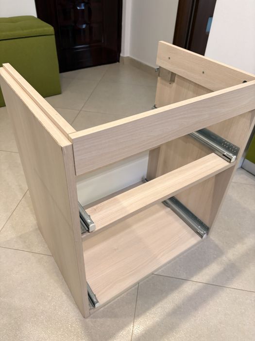 Corp mobila baie Cersanit, din PAL + MDF, alb bej, cu sistem push