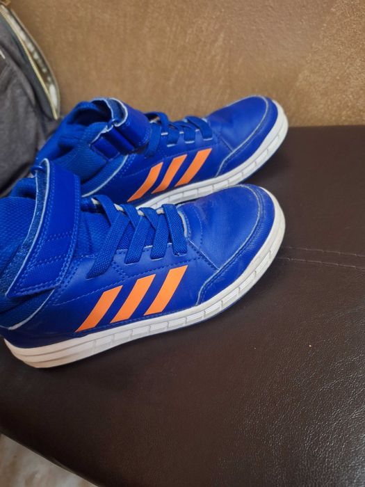 Adidas 31 1/2 кецове адидас детски обувки