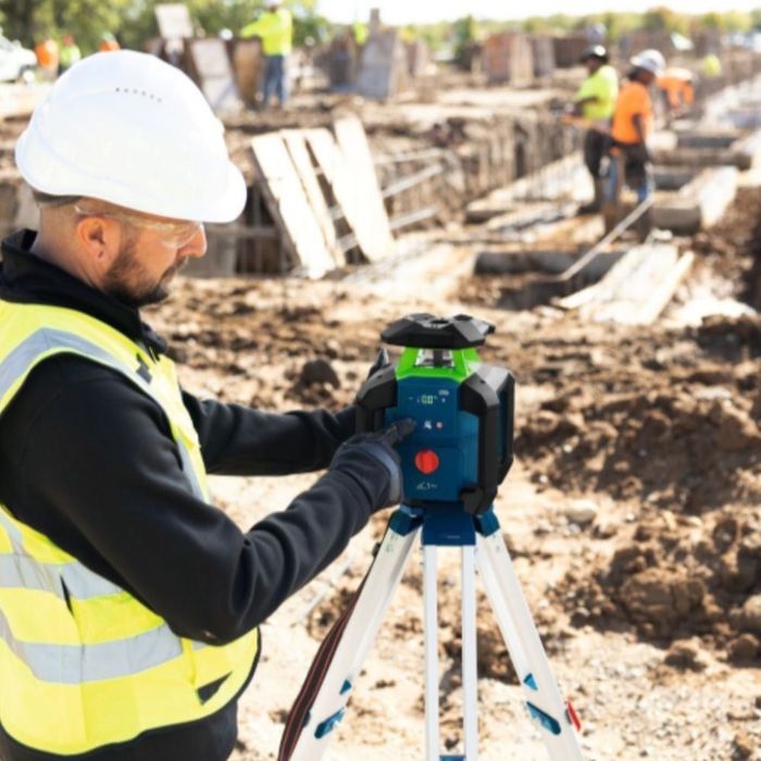 Ротационен лазерен нивелир Bosch PRO GRL18V-4-34CVG, 18V