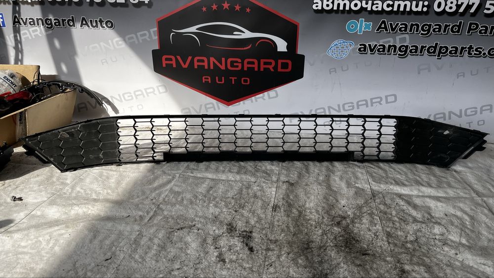 Skoda Fabia 4 предна решетка