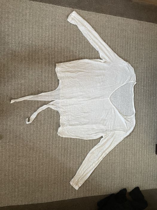 4 bluze H&M, identice, culori diferite