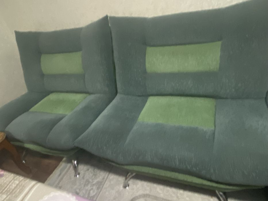 Креслы темно- зеленый