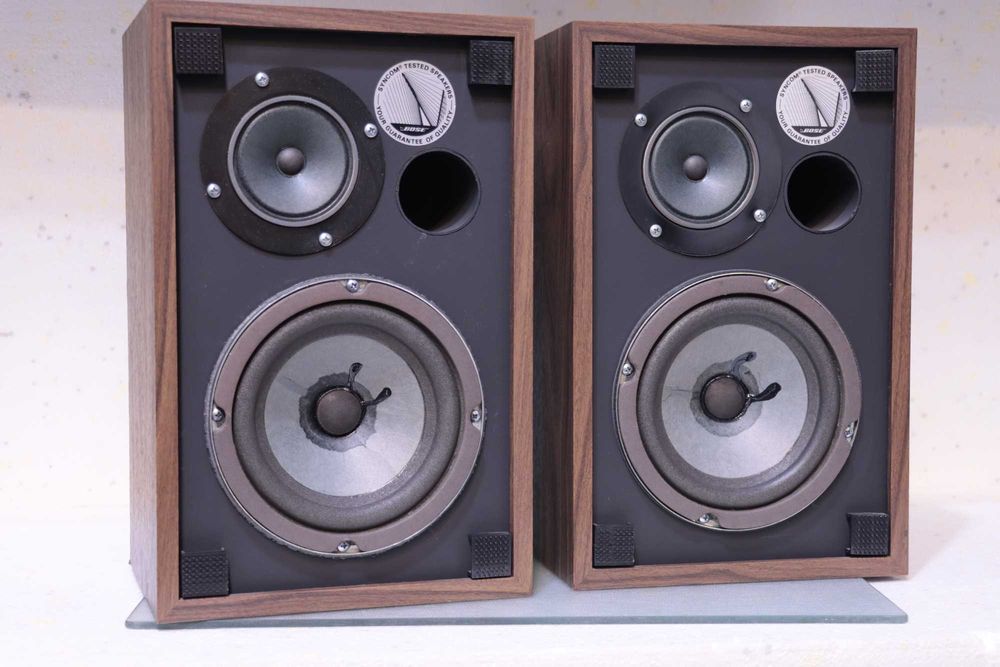Boxe raft Syncom Computer Tested(Bose),2x40W.