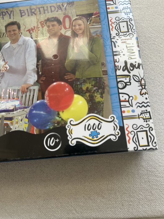 Пъзел 1000 части, Приятели - Рожден ден - Friends