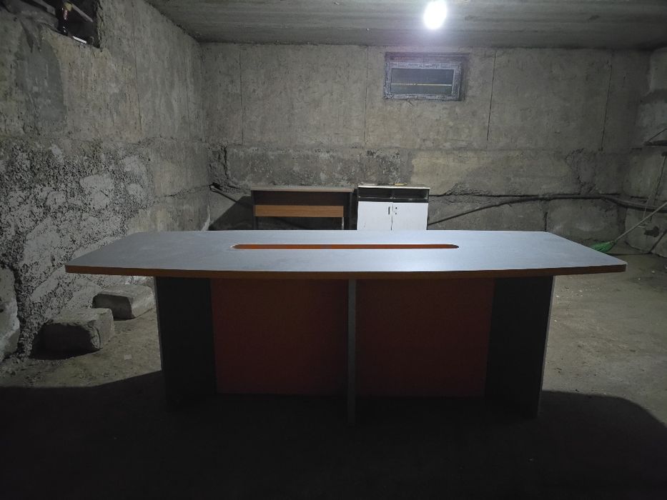 Конференц стол 2,30см