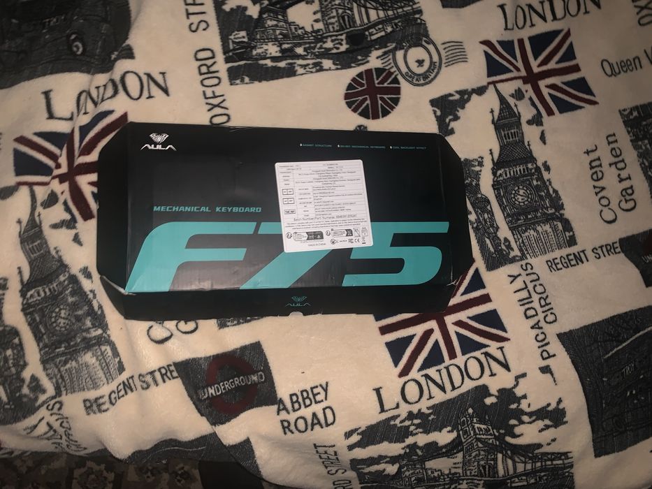 Tastatura mecanica AULA F75
