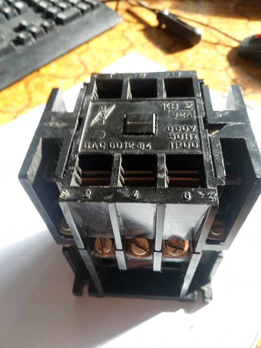 контактор КВ2 32A 660V-18 евро