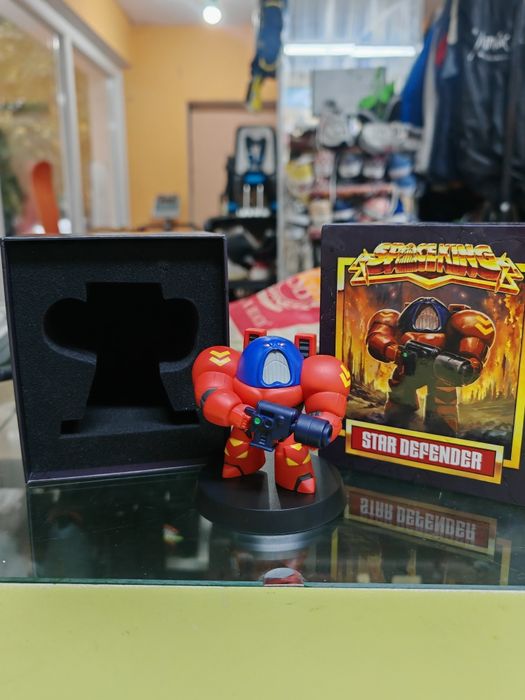 Колекционерска фигурка Space King - Star Defender (Flashgitz) с кутия