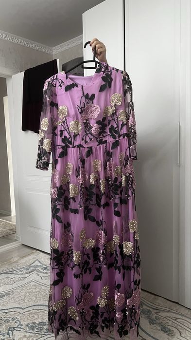 Әдемі көйлек апаларға