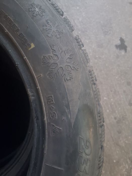 Anvelope iarna 235 60 r 18 xl suv