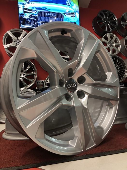 Джанти 19 цола Нови Оригинални 5х112 Audi A4 A5 A6 A7 A8 Q5 VW Passat