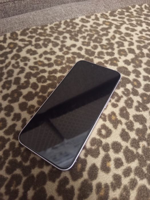 Продам iphone 14 256
