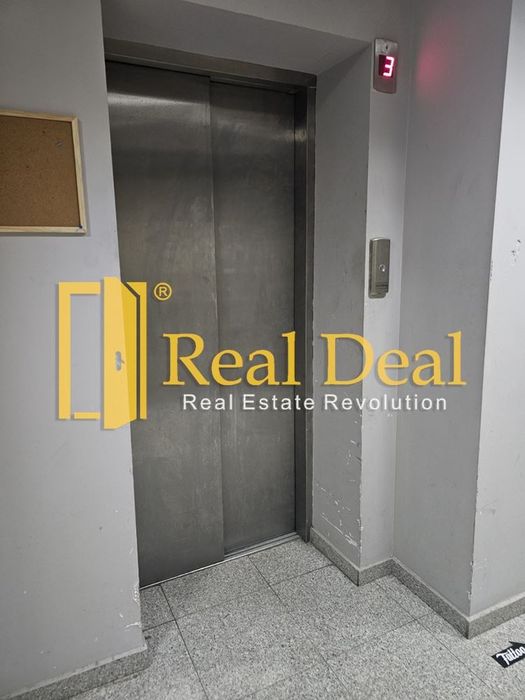 Продава се Магазин в София, Младост 1 - 24 кв.м за 1250 €/кв.м - Снимка #3