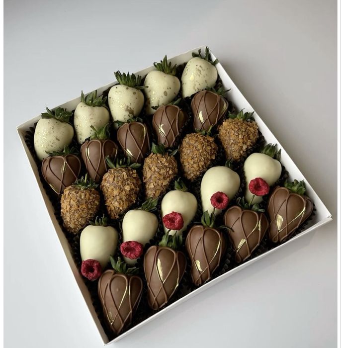 Клубника в шоколаде подарок букет