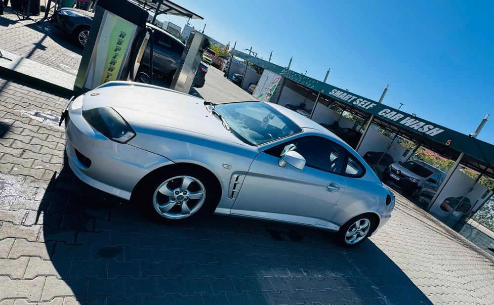 Hyundai cupe benzina 2,0