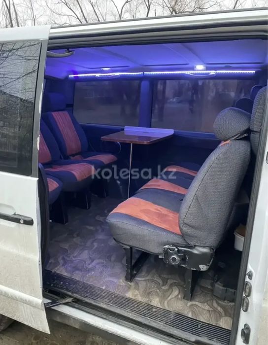 Мерседес Вито 2.2cdi